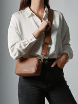 Shoulder Bag Tradition Leather Etrier Beige tradition ETRA141S-vue-porte