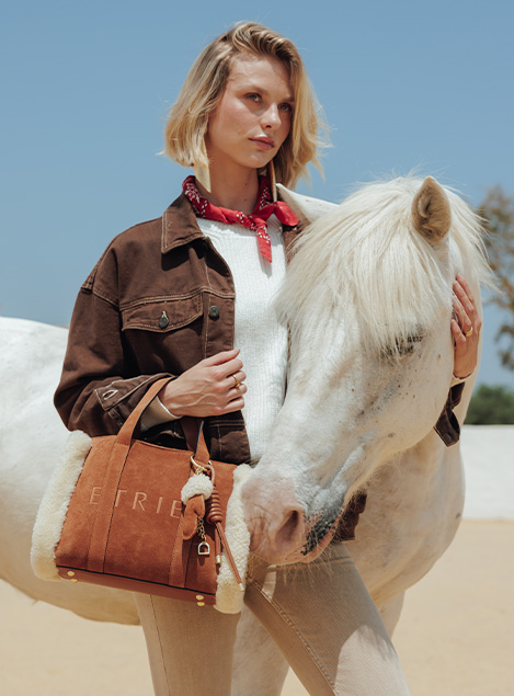 Crossbody bag Alpin
